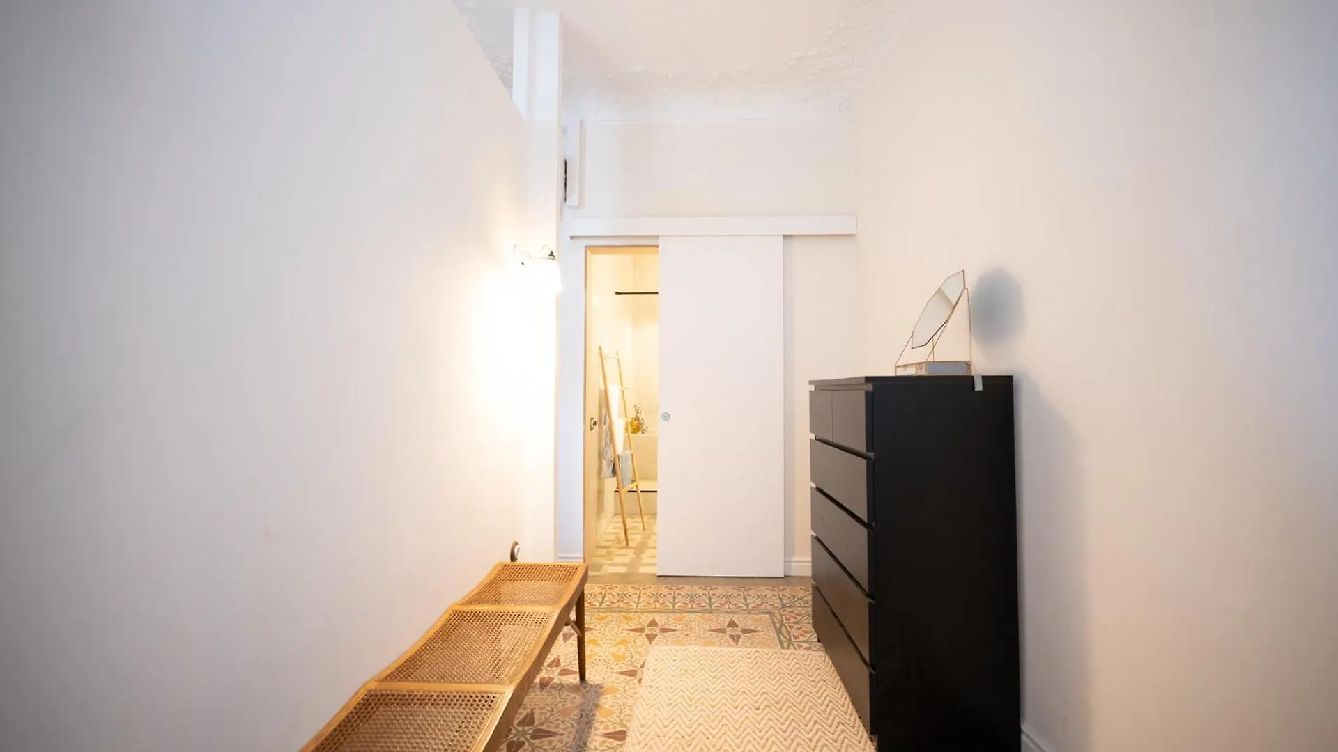 Ferienwohnung Stylish Retreat In Catalonia Barcelona Apartment