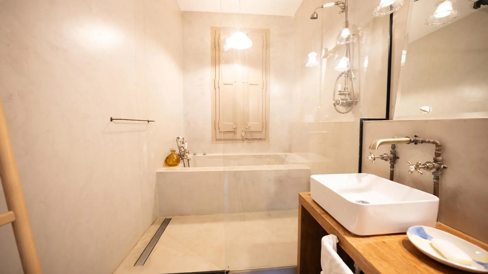 شقة Stylish Retreat In Catalonia برشلونة إسبانيا